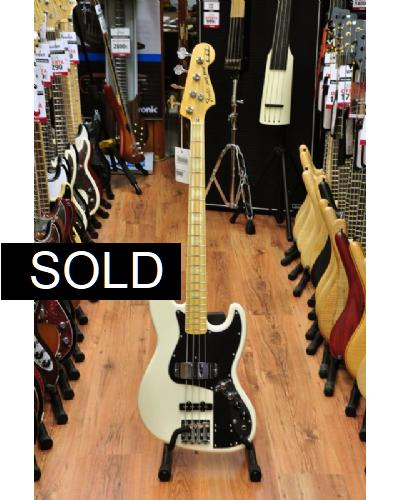 Fender Marcus Miller Olympic White